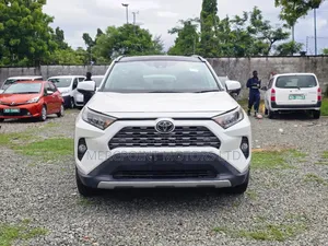 Toyota RAV4 Adventure AWD 2020