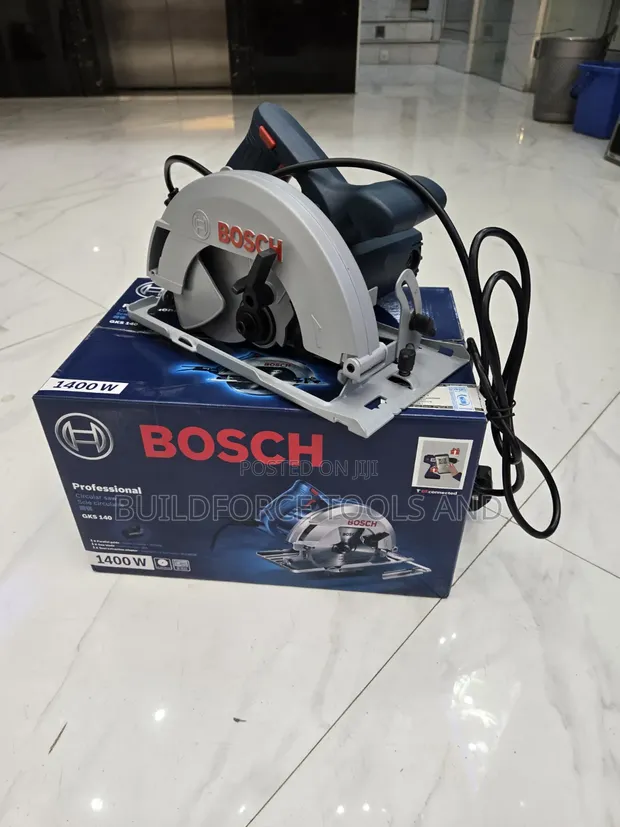 Bosch GKS 140 Professional 7" 1400W Corded Circular Saw - 1