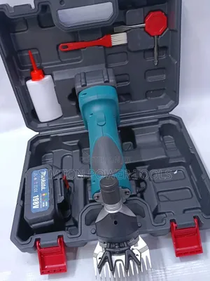 Makita Cordless Electric Sheep Shears