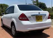 Nissan Tiida Sedan 2009 - 4