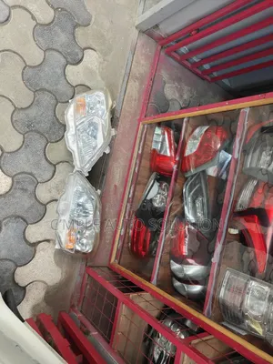 Toyota Premio 260 Xenon Headlights