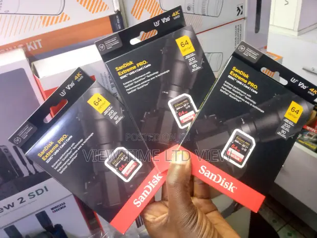 SanDisk Extreme 64GB SDXC UHS-I Card – 170MB/s - 1