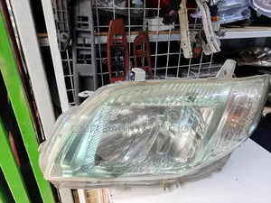 Toyota Fielder 2008/2010 (E141) Magari ya Mwanga
