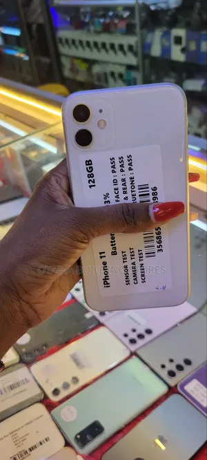 Apple iPhone 11 128GB White