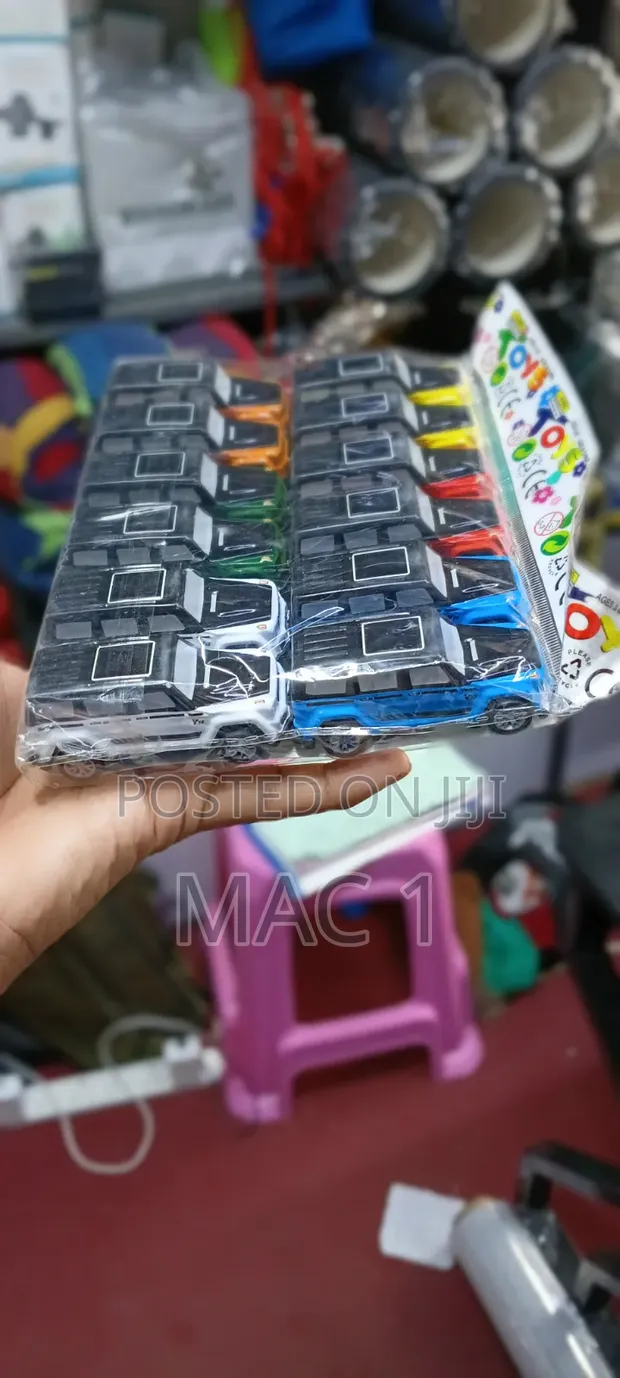 Mini Toy Cars kwa Watoto - Pakiti ya Rangi Mbalimbali - 1