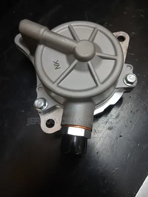 Mitsubishi Canter Vacuum Pump Assy 4D32, 4D34