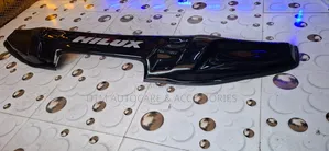 Bonnet Mate kwa Toyota Hilux 2012-2015