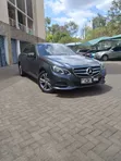 Mercedes-Benz E220d 2015 Gray - 2