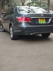 Mercedes-Benz E220d 2015 Gray - 4