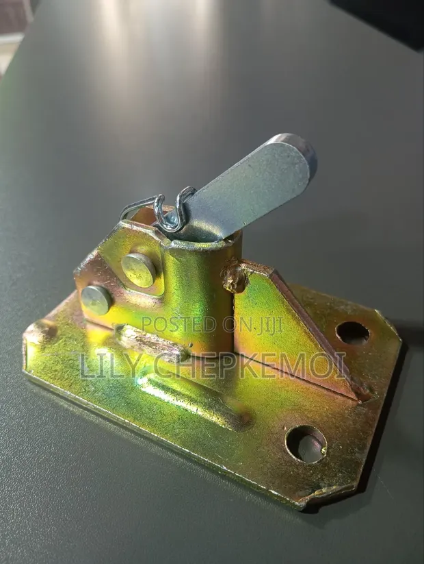 Spring Clamp for Thread Bar - 1