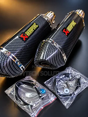 Kifaa cha Kutoa Moshi cha Akrapovic cha Carbon Fiber cha Premium kwa Pikipiki