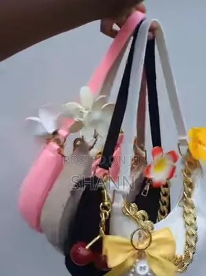 Stylish Ladies Handbag Set 2-in-1 - New Arrival