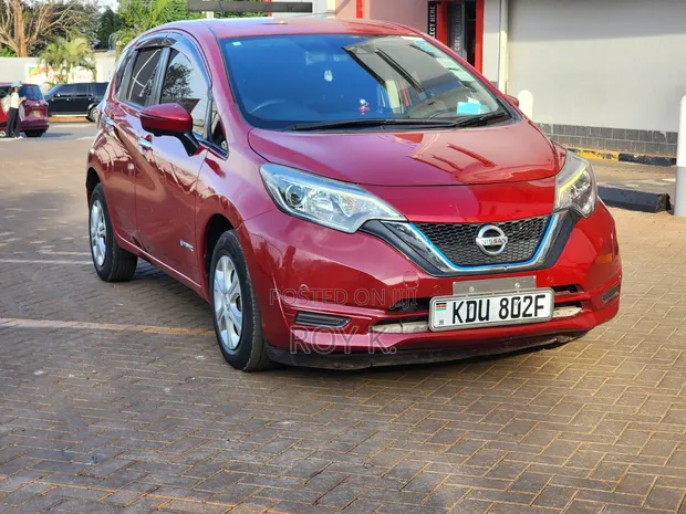 Nissan Note 1.2 Hybrid 2018 Nyekundu - 1