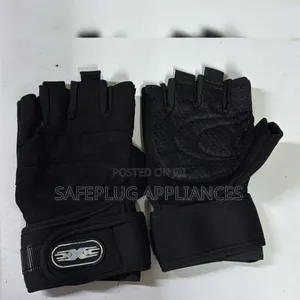 XL Black Heavy-Duty Protective Gloves
