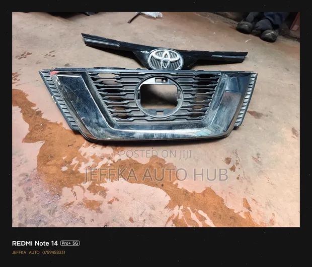 Nissan X-Trail 2018 Grill - 1