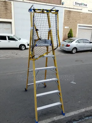 Titan Ladder ya Podium ya Fiberglass ya Hatua 6 - Mpya Kabisa