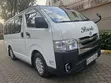 Toyota HiAce Commuter 2012 - 2