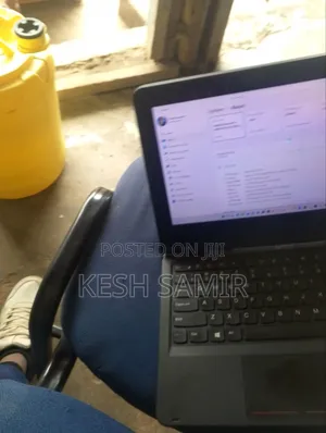 Lenovo Yoga 11e Laptop 4GB RAM, 128GB HDD