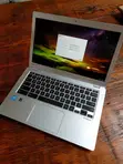 Toshiba CB30 Chromebook 13.3" Intel Celeron 2GB RAM 16GB SSD - 2