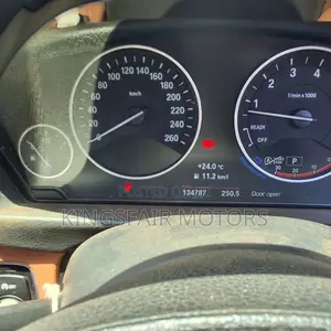 BMW 320i 2017 Bluu