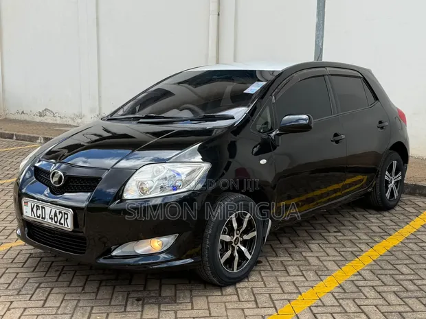 Toyota Auris 2008 Black - 1