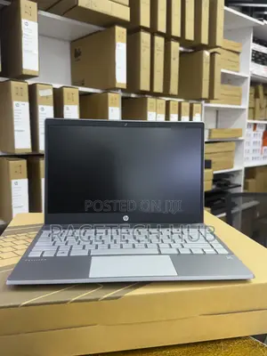 Laptop HP Pavilion 13 8GB RAM, Intel Core i5, 256GB SSD