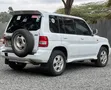 Mitsubishi Pajero IO 2000 Nyeupe - 3