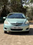 Toyota Belta 2008 Kijani - 2