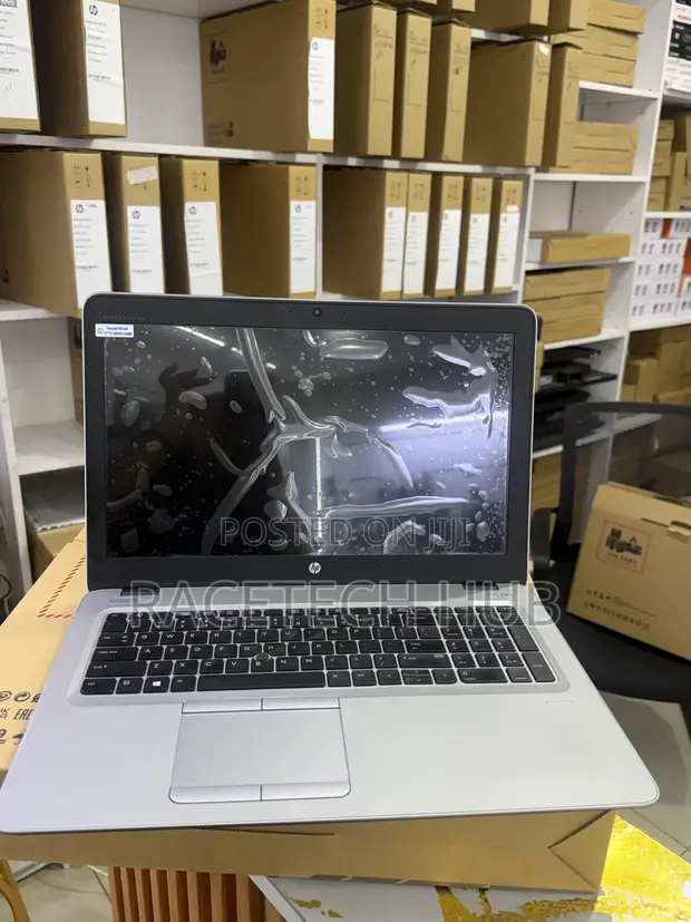 Laptop HP EliteBook 850 G2 - Core i7, 8GB RAM, 256GB SSD - 1
