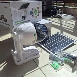 V380 4G Solar Security Camera