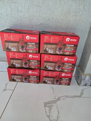 Edon Palm Router 900W