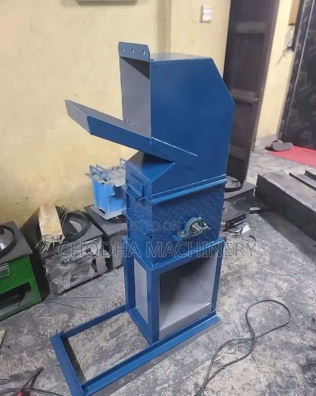 Plastic Crusher Machine - 1