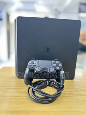 Sony PS4 Slim 512GB Console