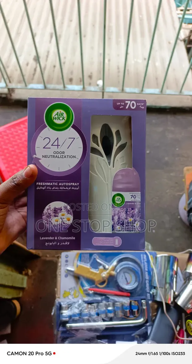 Air Wick Freshmatic Auto Spray Lavender & Chamomile Kit - 1