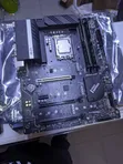 Intel Core i5 13600K, Motherboard MSI Z690, 8GB DDR5 RAM - 5