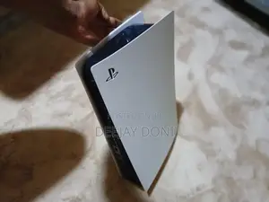 PS5 Slim Console na Kidhibiti Kimoja