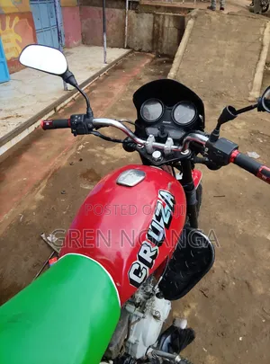 Bajaj Boxer 150 UG 2021 Red