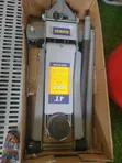 Heavy Duty 4-Tani Floor Jack - 1
