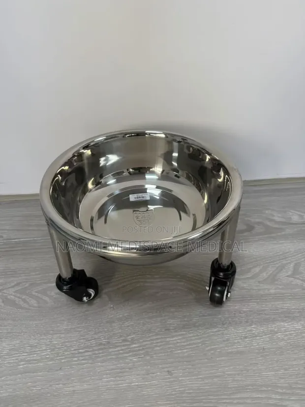Stainless Steel Theatre Kick Bucket (Small) - 1