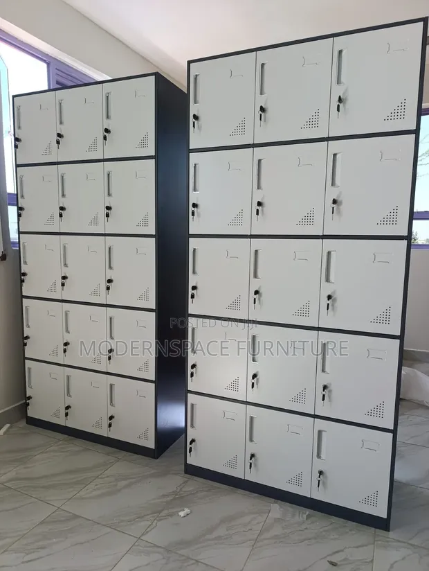 Modernspace Maduka ya Wafanyikazi 15-Compartment - 1