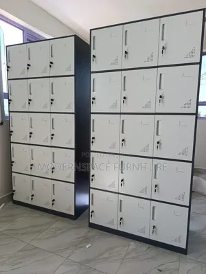 Modernspace Maduka ya Wafanyikazi 15-Compartment