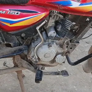 Bajaj Boxer 150 UG 2020 Red