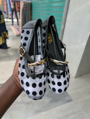Zara Ballerina Flat Shoes - Women's