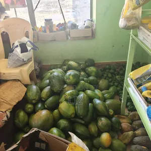 Mutua Farm Fresh Papayas