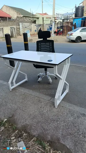 Boss Office Products Kompyuta Desk na Kiti Combo