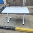 SK Ofisi ya Kurekebisha Umeme ya Jedwali 1.4m - 4