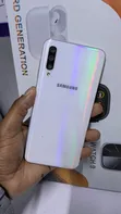 Samsung Galaxy A50 128GB White - 1