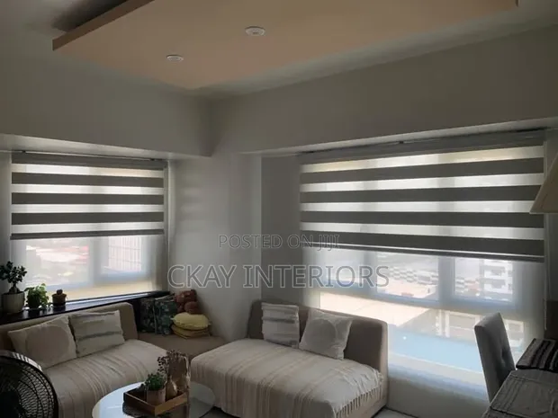 Blinds na Mapazia ya Madirisha ya Ofisi - Mpya Kabisa - 1