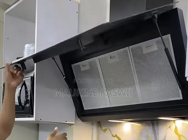 Hisense 90cm Wifi Enabled Vertical Hood - 1