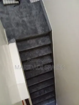 Carpet ya Ukutani ya Kifahari kwa Ajili ya Ngazi (8mm)